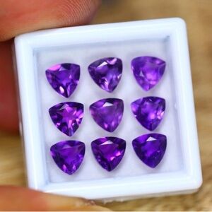 6.97ct Natural Purple Amethyst Trillion Cut Lot